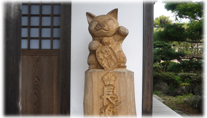 写真集『てらねこ』で話題。猫に会えるお寺「那須の長楽寺」に行ってみた！